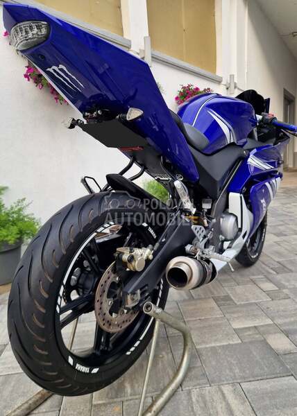 Yamaha yzf r125