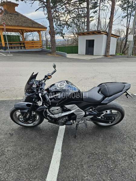 Kawasaki Z750 ABS