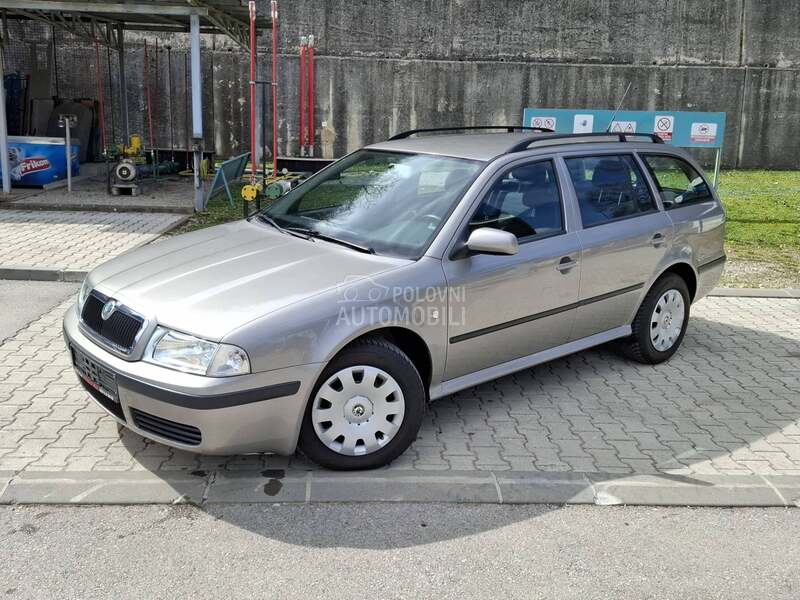 Škoda Octavia R E D A K