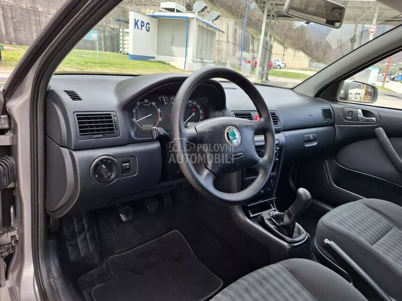 Škoda Octavia R E D A K