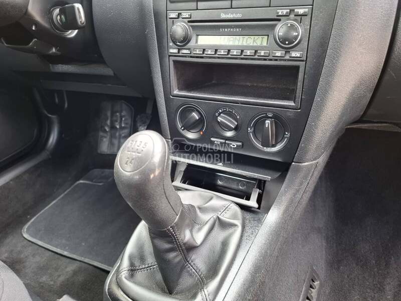 Škoda Octavia R E D A K