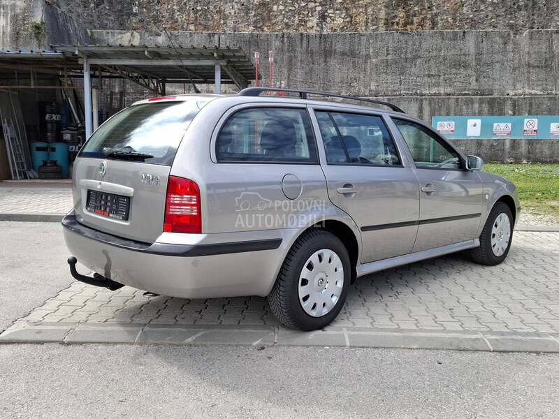 Škoda Octavia R E D A K