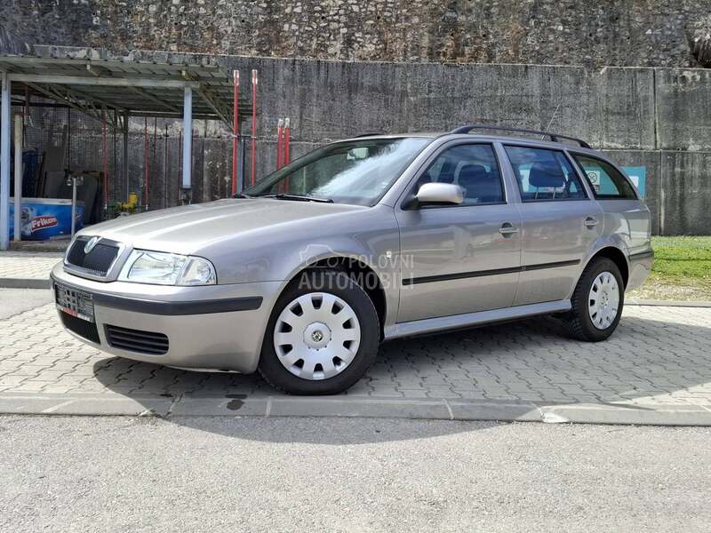 Škoda Octavia R E D A K