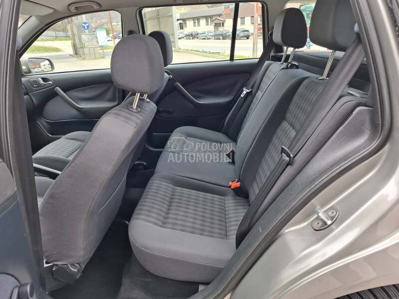 Škoda Octavia R E D A K