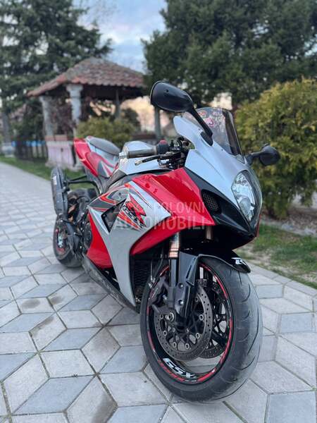 Suzuki GSXR 1000 K7