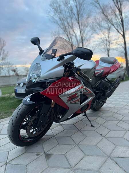 Suzuki GSXR 1000 K7
