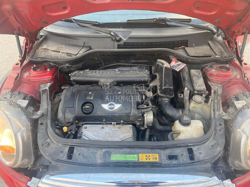 MINI Cooper 1.6