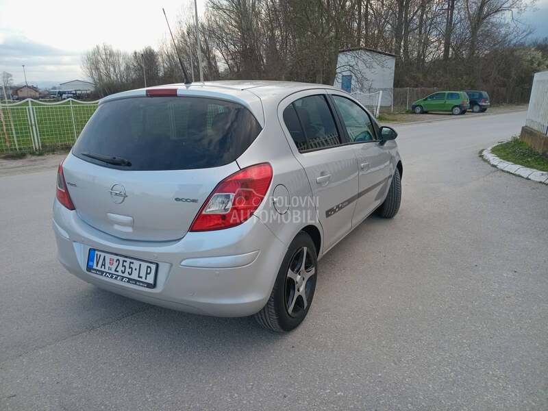 Opel Corsa D 