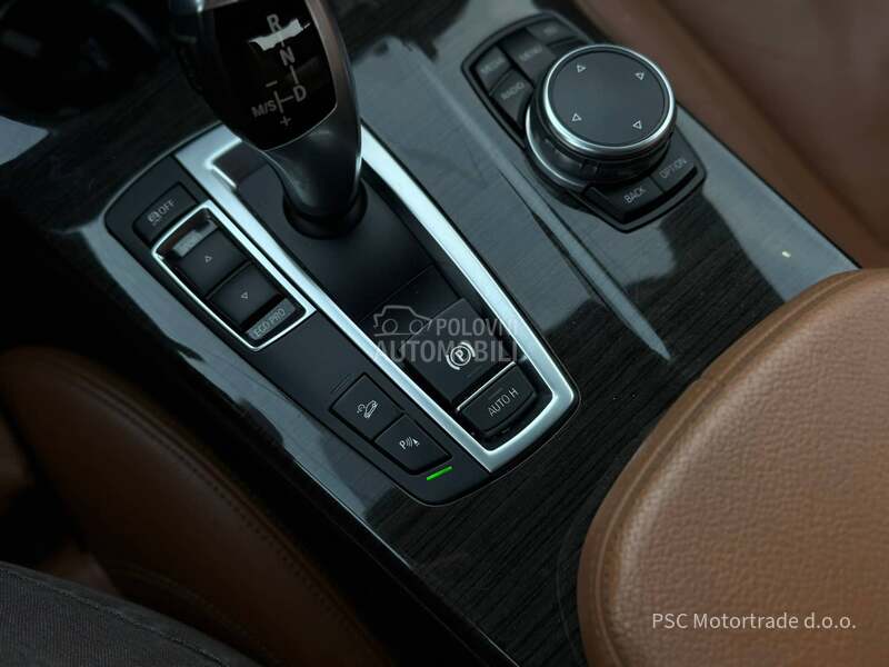 BMW X4 M-Paket/KupljUSrb