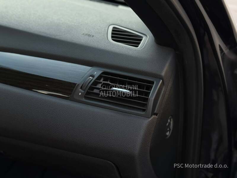 BMW X4 M-Paket/KupljUSrb