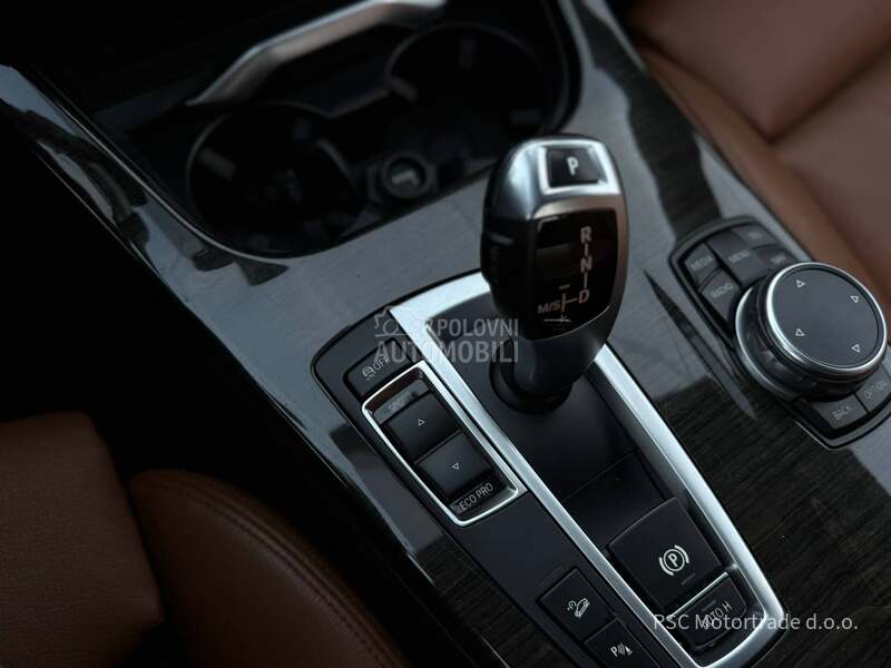 BMW X4 M-Paket/KupljUSrb