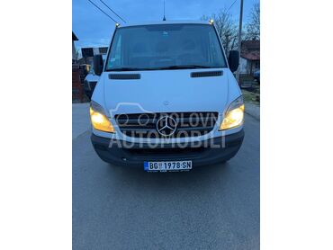 Mercedes Benz sprinter