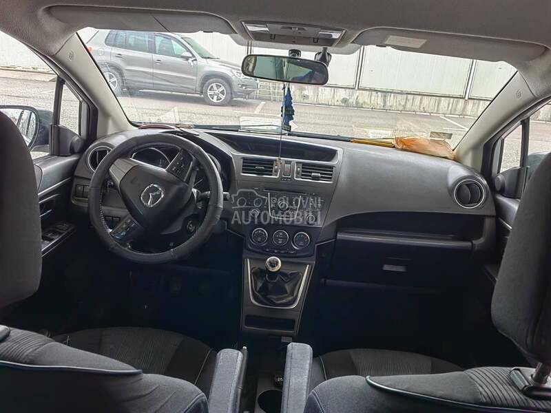 Mazda 5 