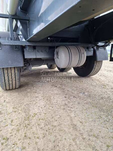 Feldbinder Silo 42m3