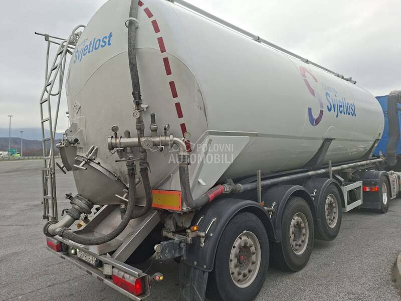 Feldbinder Silo 42m3