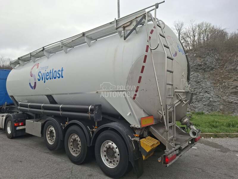 Feldbinder Silo 42m3