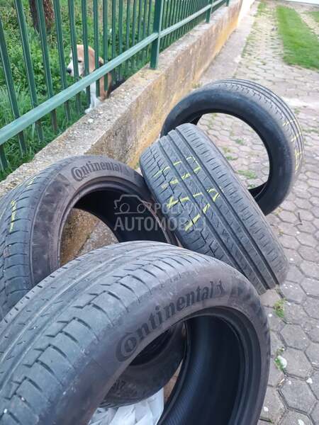 Continental 215/50 R17 Letnja