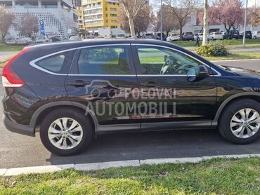 Honda CR-V 2.0i-VTECmultimedija