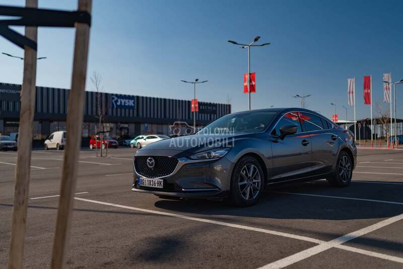 Mazda 6 