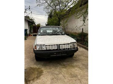 Peugeot 205 