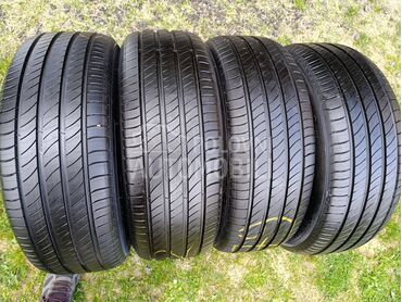Michelin 215/55 R17 Letnja