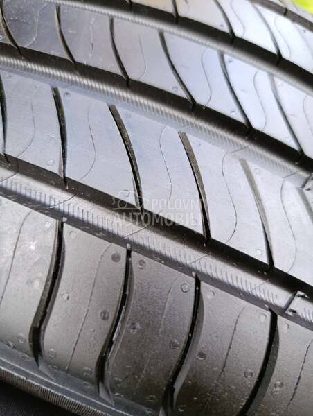 Michelin 215/55 R17 Letnja
