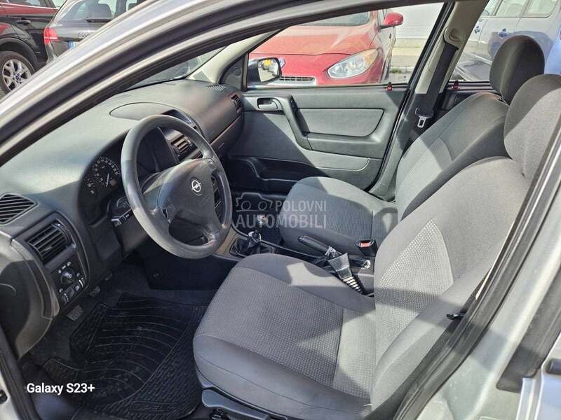 Opel Astra G 1.4b