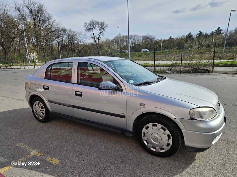 Opel Astra G 1.4b