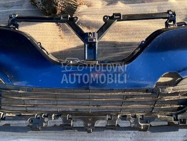 Prednji branik za Renault Kadjar od 2015. do 2018. god.