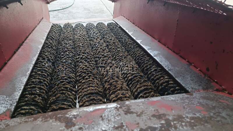 IMT Komusaljka za kukuruz