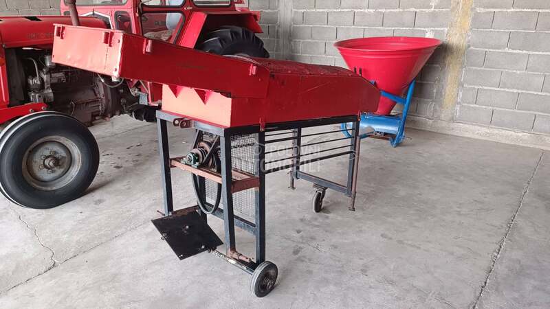 IMT Komusaljka za kukuruz