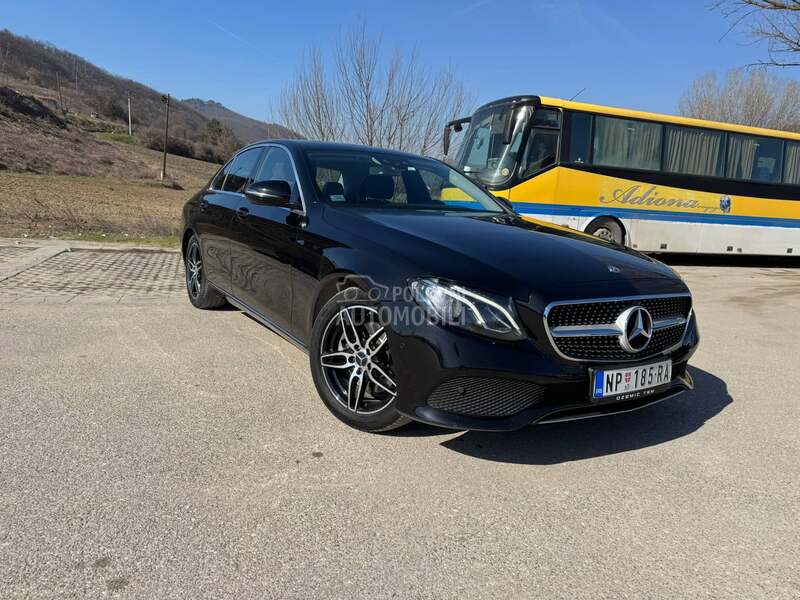 Mercedes Benz E 220 