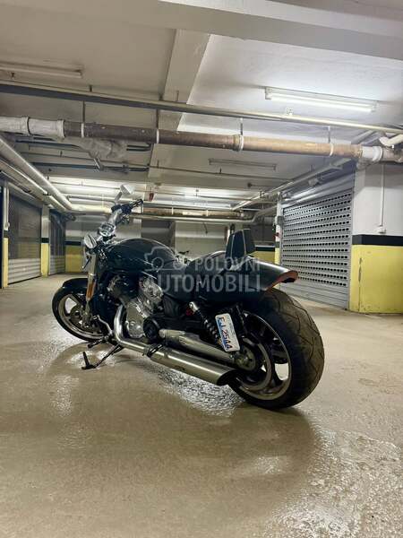 Harley Davidson v rod