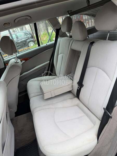 Mercedes Benz E 220 EVOLUTION samo kess