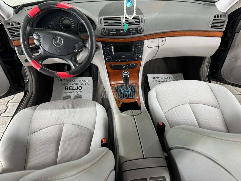 Mercedes Benz E 220 EVOLUTION samo kess