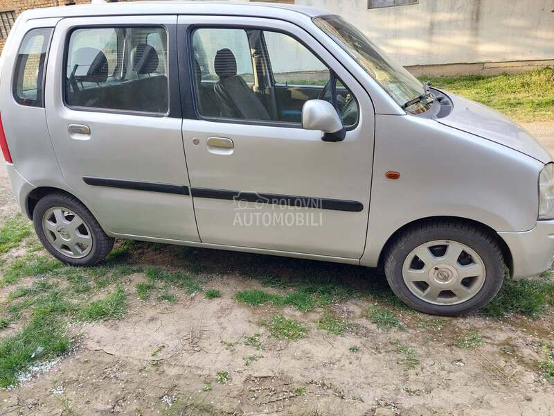 Opel Agila 