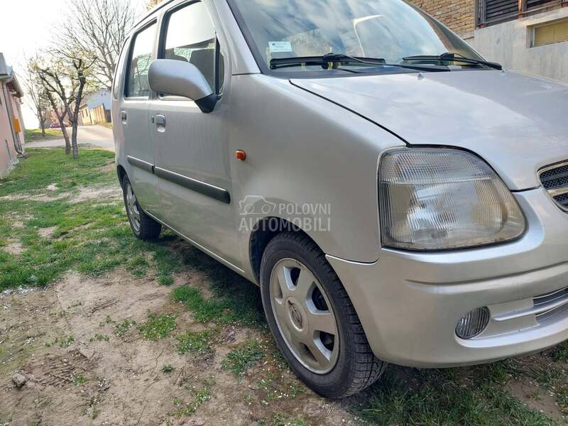 Opel Agila 