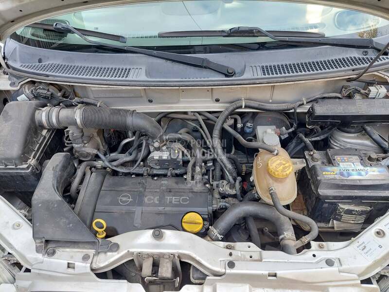 Opel Agila 