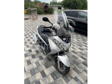 Suzuki Burgman