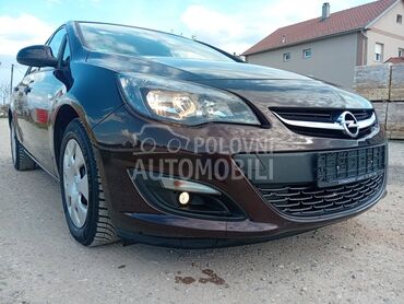 Opel Astra J 1.4 TURBO