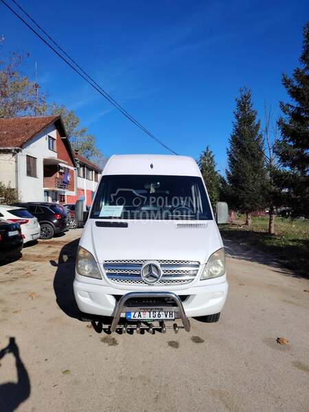 Mercedes Benz Sprinter