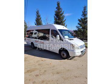 Mercedes Benz Sprinter