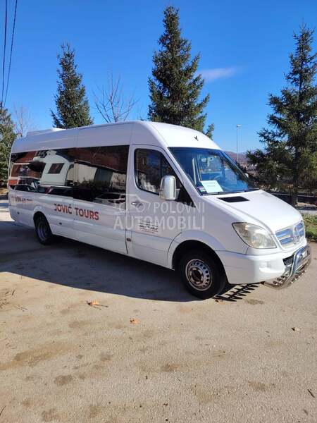 Mercedes Benz Sprinter