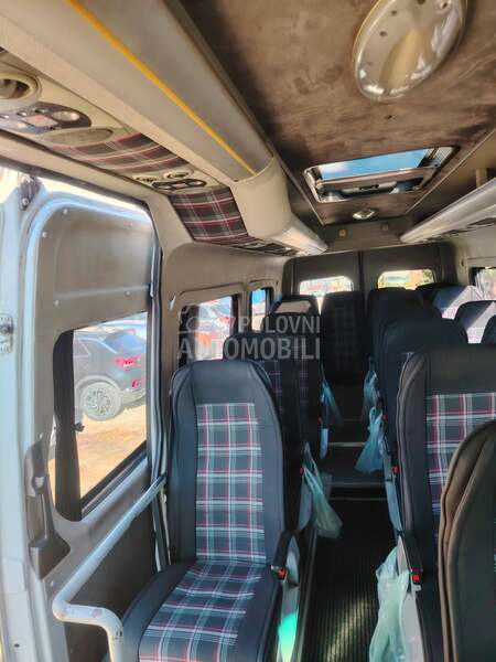 Mercedes Benz Sprinter