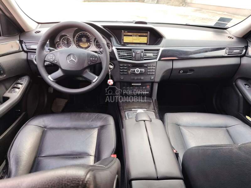 Mercedes Benz E 250 