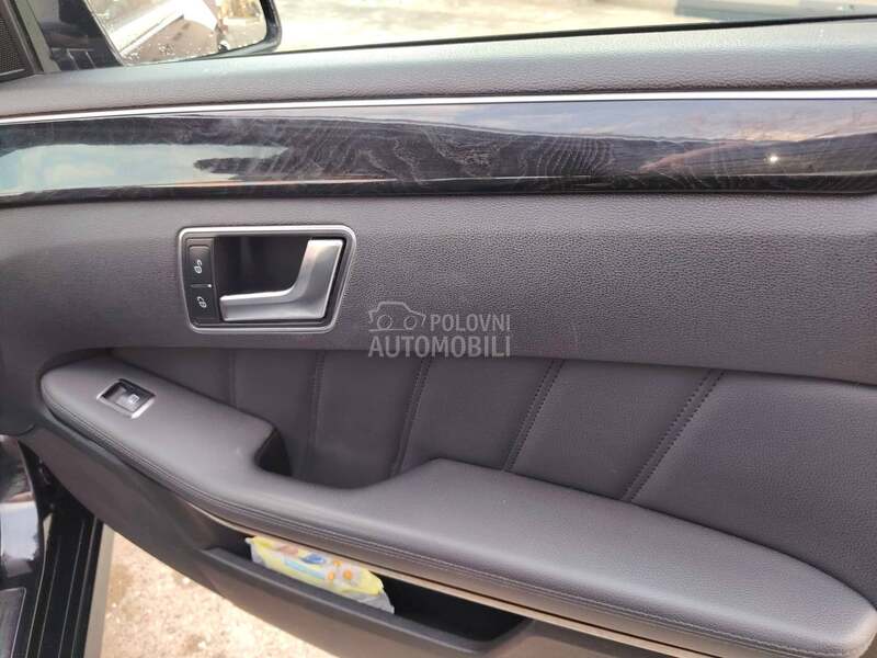 Mercedes Benz E 250 