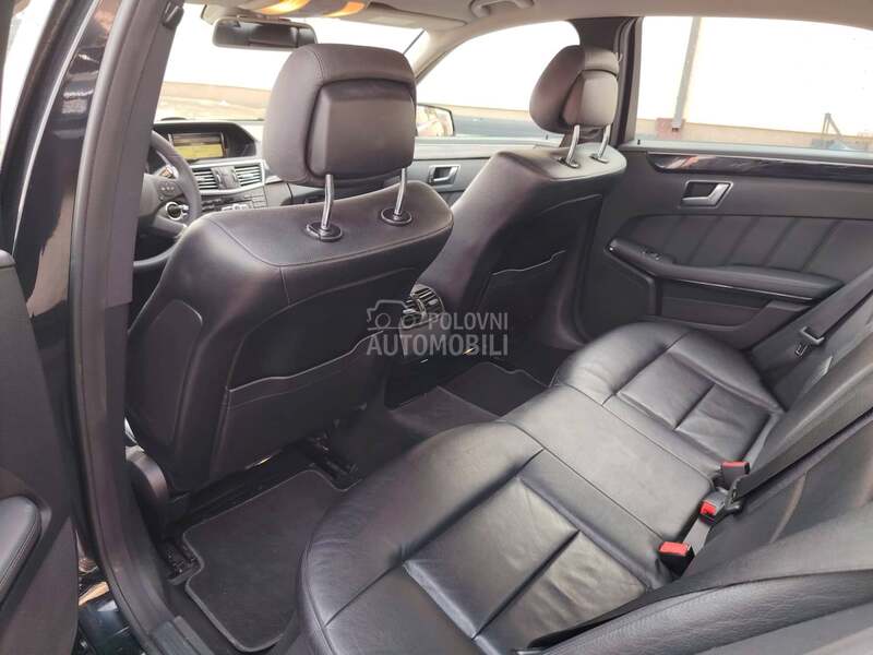 Mercedes Benz E 250 