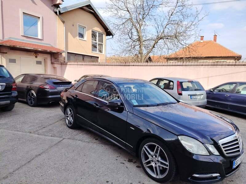 Mercedes Benz E 250 