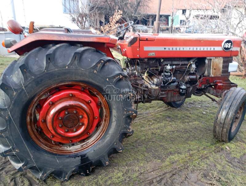 Massey Ferguson 165