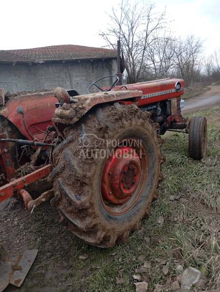 Massey Ferguson 165